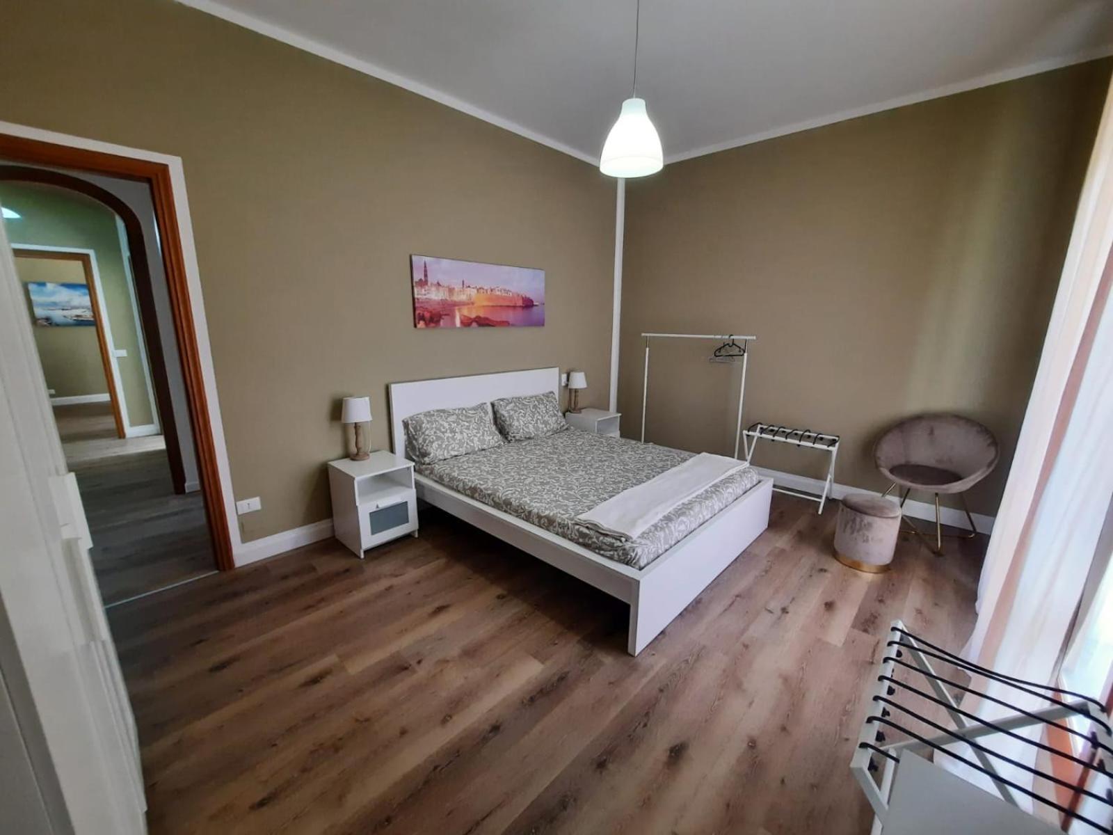 Dimora Stella Di Aprile Apartment Специя Екстериор снимка