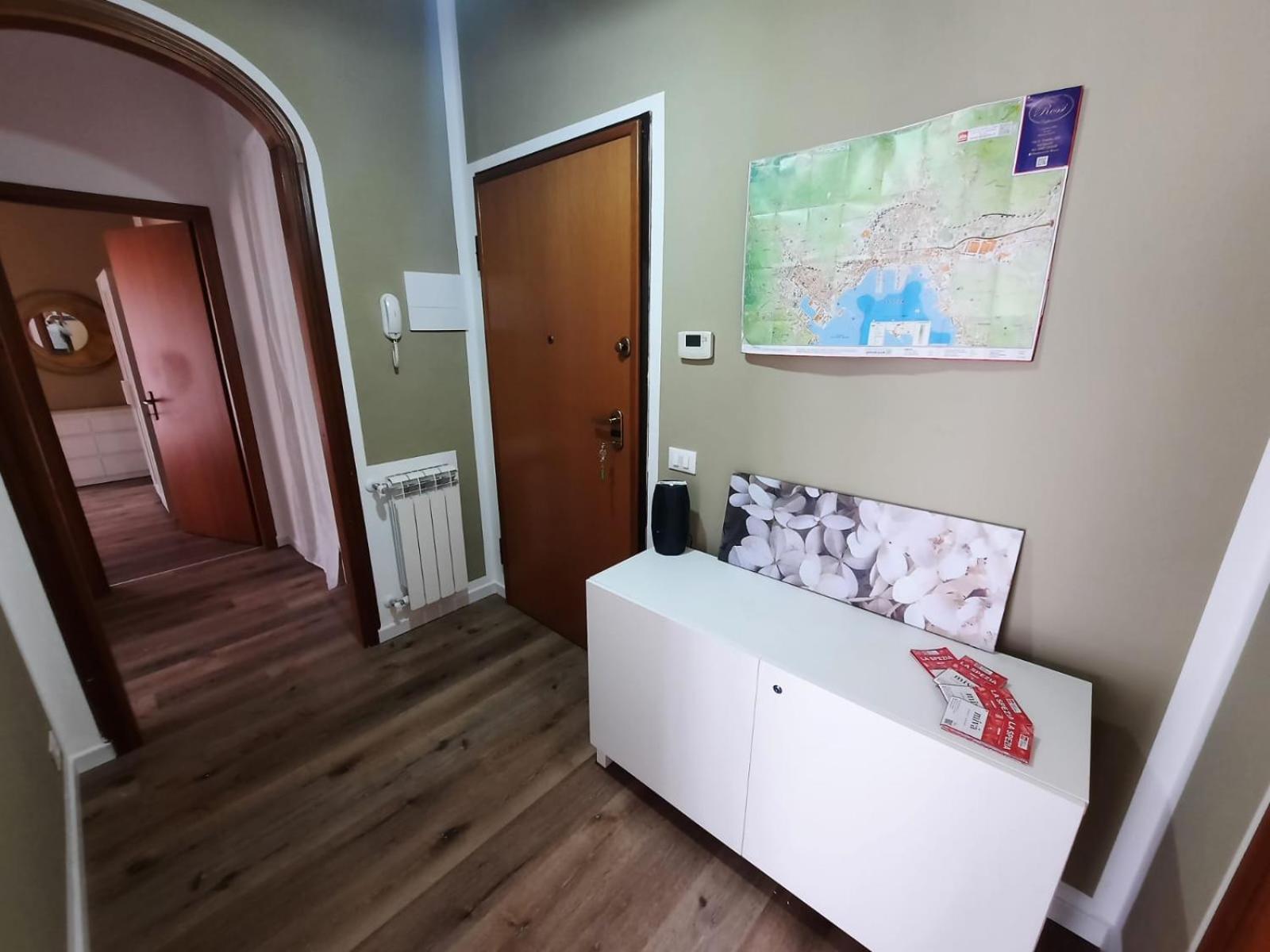 Dimora Stella Di Aprile Apartment Специя Екстериор снимка