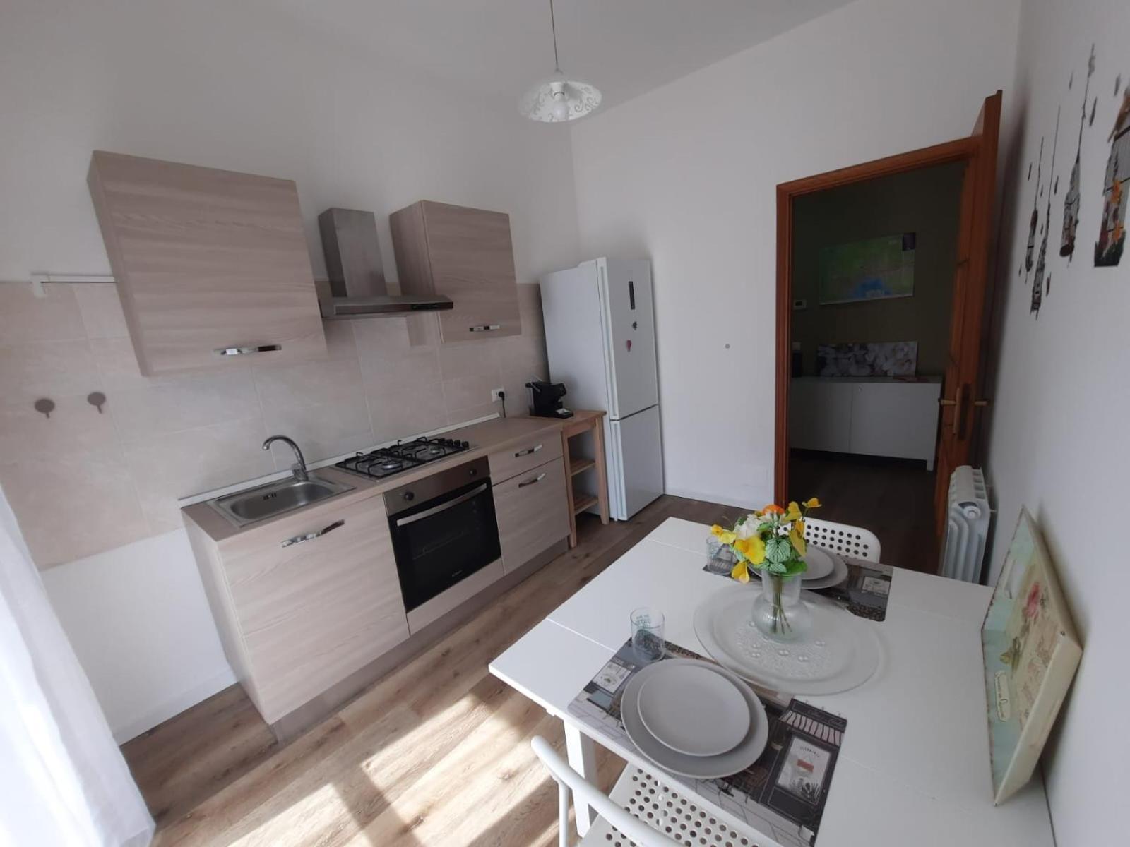 Dimora Stella Di Aprile Apartment Специя Екстериор снимка